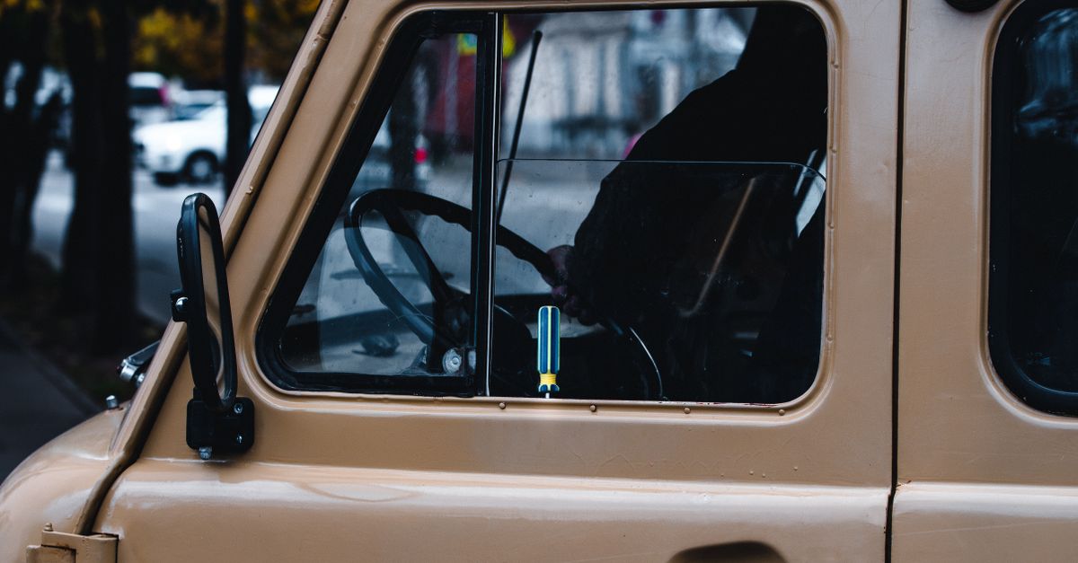 Auto Locksmith service — Beacon Locksmith
