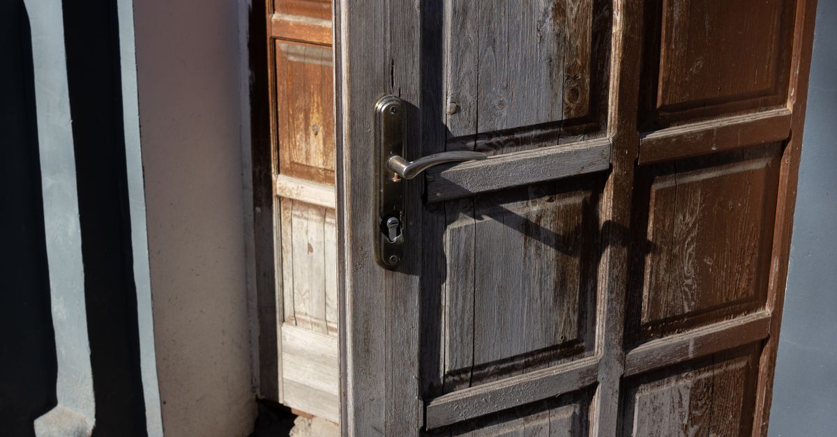 home security lock door — Beacon Locksmith